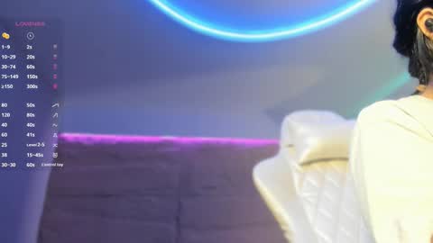 hannahmonttgomery  Help me reach 100 Hands up online show from 02-24-26, 04:16