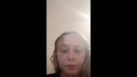 Snapshot of hannahniccole2003 chatting on 06-01-26, 07:37 hannahniccole2003 online show from 06-01-26, 07:37