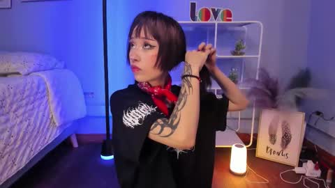 Snapshot of hannahpage chatting on 02-02-26, 12:37 Hannah online show from 02-02-26, 12:37