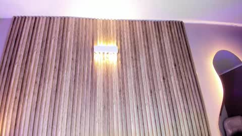 HannaPaola online show from 12-15-25, 10:36