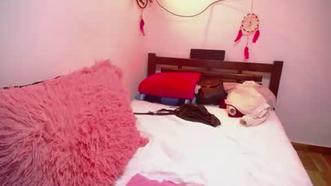 hannaqueen23 online show from 07-31-26, 04:34