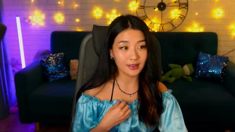 hannarosie online show from 02-03-25, 03:59