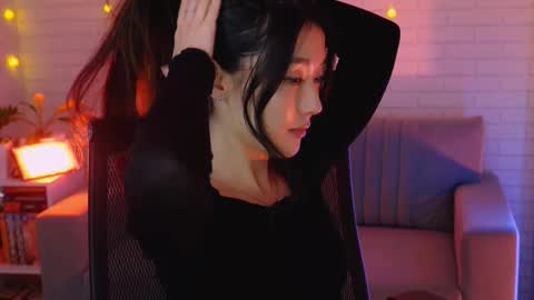 hannarosie online show from 11-23-25, 07:24