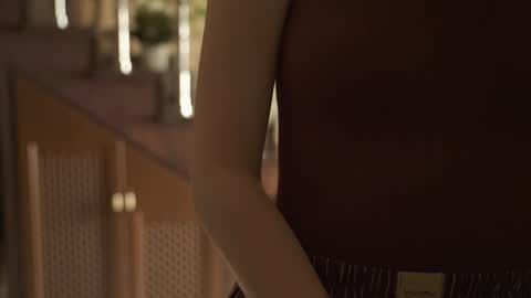 Hanna online show from 04-17-26, 05:32