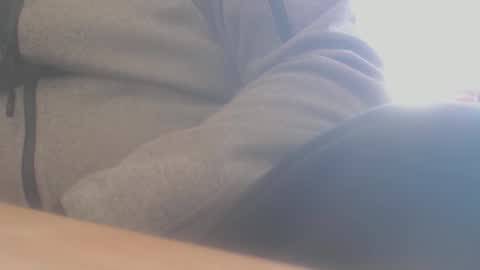 Snapshot of hannes_k chatting on 04-21-26, 07:25 hannes_k online show from 04-21-26, 07:25