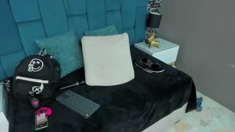 Hanny  online show from 12-16-25, 11:26