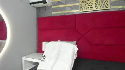 Hanny  online show from 04-18-26, 11:47