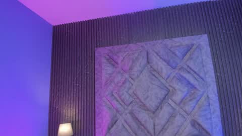 hannyk_ online show from 02-19-26, 11:39