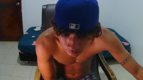 Snapshot of hansel_take chatting on 06-24-26, 10:20 hansel_take online show from 06-24-26, 10:20