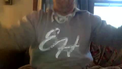 Snapshot of hansolo420452238 chatting on 11-02-25, 01:13 mr solo online show from 11-02-25, 01:13