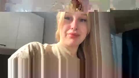 Snapshot of hanter_cute chatting on 04-19-26, 06:32 Katy online show from 04-19-26, 06:32