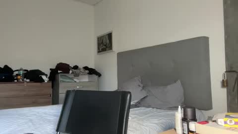 Snapshot of hanzlagerfelt chatting on 09-15-25, 10:54 hanzlagerfelt online show from 09-15-25, 10:54