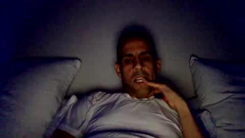 Snapshot of happy2334 chatting on 12-31-24, 02:25 skysky6969 online show from 12-31-24, 02:25