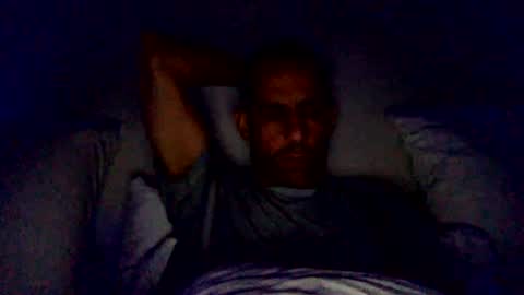 Snapshot of happy2334 chatting on 01-23-25, 04:04 skysky6969 online show from 01-23-25, 04:04