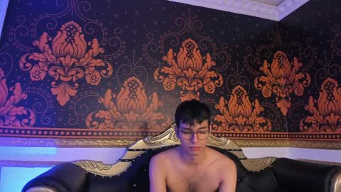 happy_cream_ online show from 12-21-24, 02:47