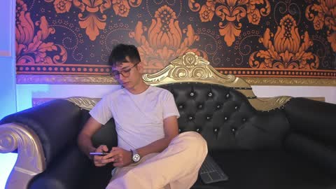 happy_cream_ online show from 01-07-25, 02:19