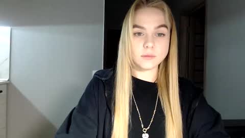 Snapshot of happy_fox_ chatting on 12-05-24, 11:07 happy_fox_ online show from 12-05-24, 11:07