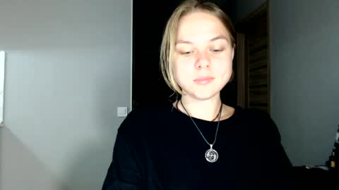 Snapshot of happy_fox_ chatting on 07-01-26, 09:58 happy_fox_ online show from 07-01-26, 09:58