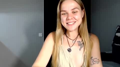 Snapshot of happy_fox_ chatting on 07-05-26, 09:55 happy_fox_ online show from 07-05-26, 09:55