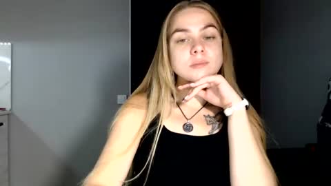 Snapshot of happy_fox_ chatting on 07-19-26, 08:56 happy_fox_ online show from 07-19-26, 08:56