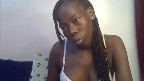 happy_kienyeji online show from 11-11-25, 05:02