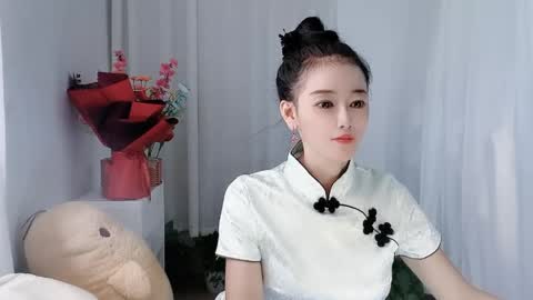Snapshot of happyflower802318 chatting on 05-29-26, 02:53 Daisy online show from 05-29-26, 02:53