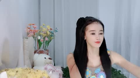 Snapshot of happyflower802318 chatting on 06-07-26, 02:43 Daisy online show from 06-07-26, 02:43