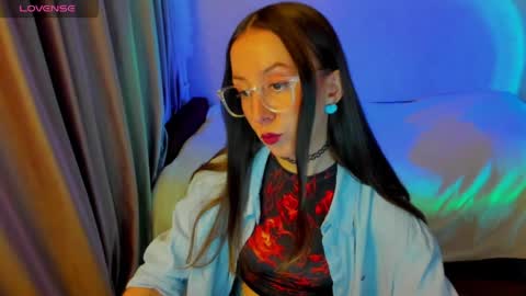 Stephanie online show from 04-05-26, 09:12