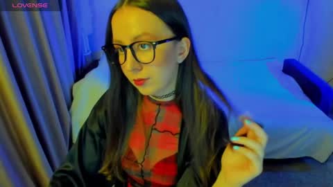 Stephanie online show from 05-19-26, 08:59