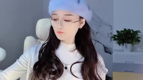 Daisy online show from 12-08-24, 06:43