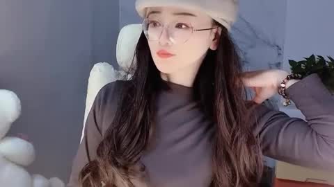 Daisy online show from 12-16-24, 04:27