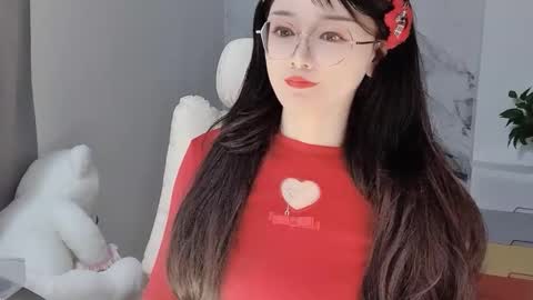 Daisy online show from 02-13-25, 03:18