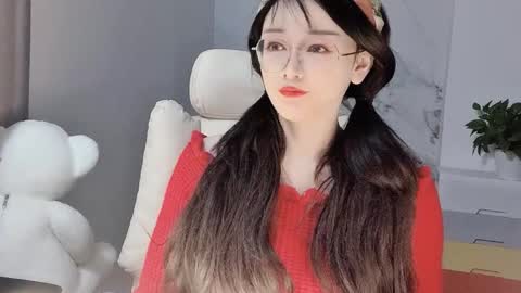 Daisy online show from 02-17-25, 01:53