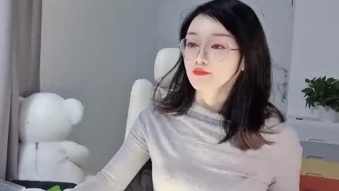 Daisy online show from 02-27-25, 03:36