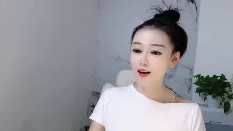 Daisy online show from 09-18-25, 04:47