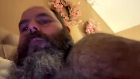 Snapshot of hard4u69091983 chatting on 02-19-25, 02:23 Hard4u69 online show from 02-19-25, 02:23