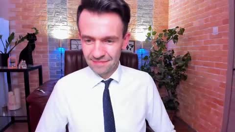 Steve online show from 02-21-25, 04:59