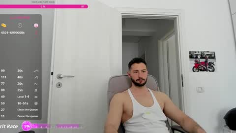 Snapshot of hard_chriss chatting on 05-27-26, 07:16 Hard Cock online show from 05-27-26, 07:16