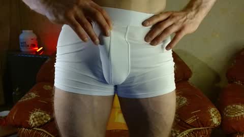 Valentino Hard online show from 02-11-25, 05:47