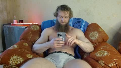 Valentino Hard online show from 04-16-26, 07:53