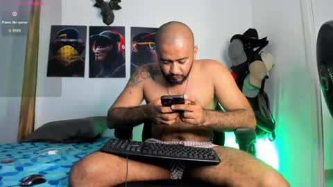 hardboy_latin online show from 05-12-26, 01:47