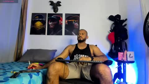 Snapshot of hardboy_latin chatting on 05-20-26, 03:02 hardboy_latin online show from 05-20-26, 03:02