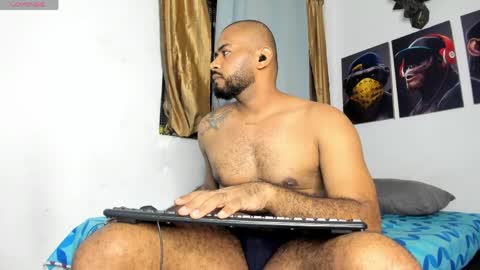 Snapshot of hardboy_latin chatting on 05-21-26, 03:46 hardboy_latin online show from 05-21-26, 03:46
