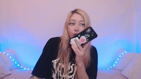 Emily online show from 09-16-25, 10:55