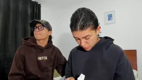 kade and demi independent models online show from 06-13-26, 09:07