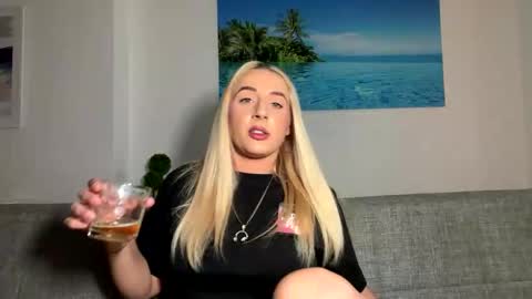 hardcoreslutxx online show from 05-31-26, 11:28