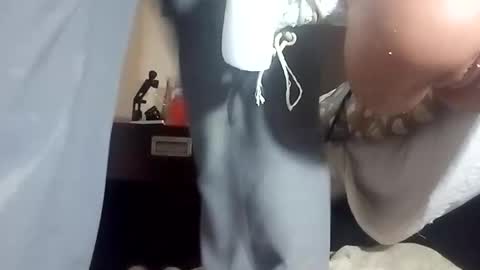 Snapshot of hardfux4fun chatting on 01-08-26, 08:38 hardfux4fun online show from 01-08-26, 08:38