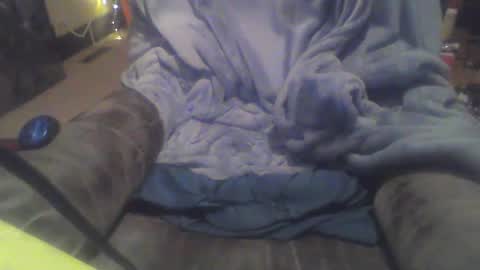 Snapshot of hardmiccccccc chatting on 02-16-25, 05:04 BABY online show from 02-16-25, 05:04