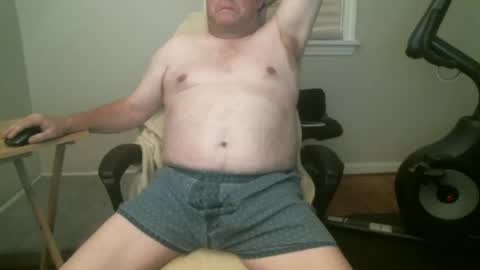 Mik online show from 10-19-25, 05:08