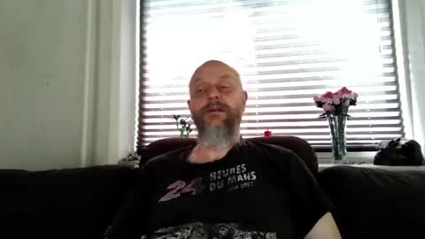 MrLazy online show from 04-28-26, 10:31